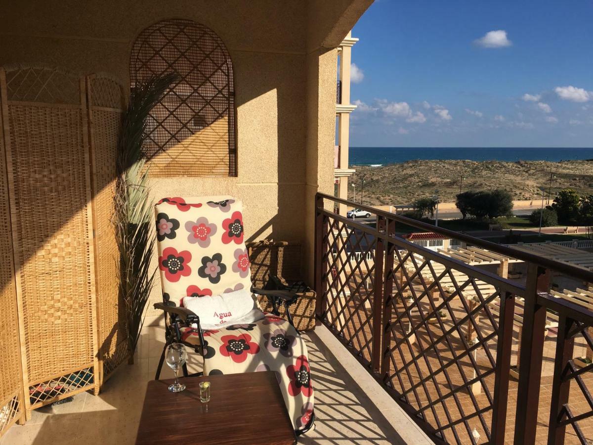Sea View Apartament La Mata  Luaran gambar
