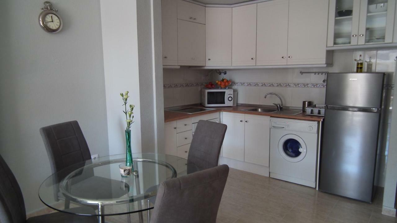 Sea View Apartament La Mata  Luaran gambar
