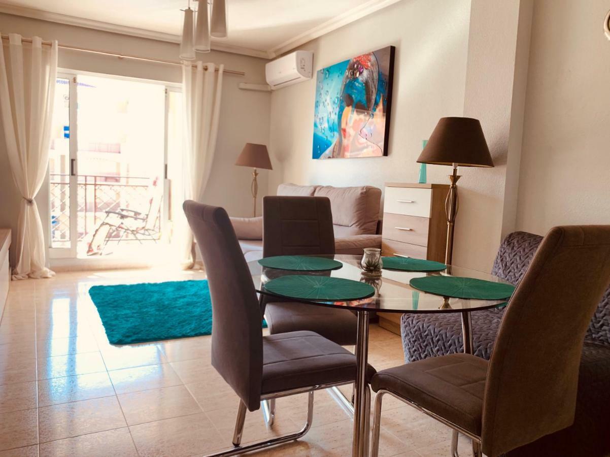Sea View Apartament La Mata  Luaran gambar